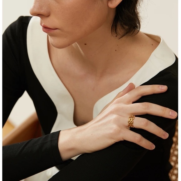 New Gold Geometric Wide Band Ring - Picture 8 of 14